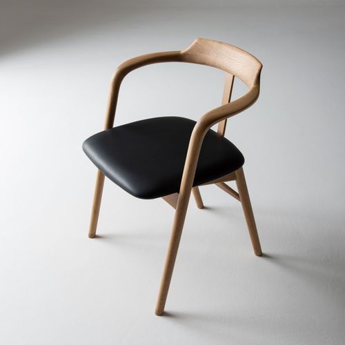 Chaise de salle à manger contemporaine - NUPRI - CondeHouse - de cuisine / pour salon / en tissu