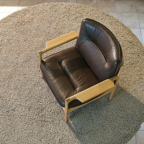 Fauteuil contemporain - GOLFER SALON - CondeHouse - en tissu / en cuir / en chêne