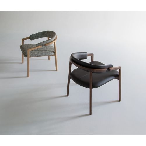 Fauteuil contemporain - AIMA - CondeHouse - en tissu / en cuir / en chêne