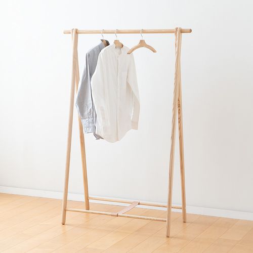 Porte-manteau sur pied - Dress Rack (wide) - CondeHouse - contemporain / en bois / professionnel