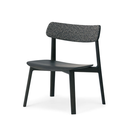 Fauteuil contemporain - AATOS  - CondeHouse - en tissu / en cuir / en frêne