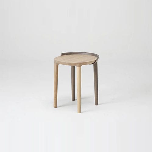 Tabouret contemporain - CRUST - CondeHouse - en chêne / avec piètement en chêne / contract