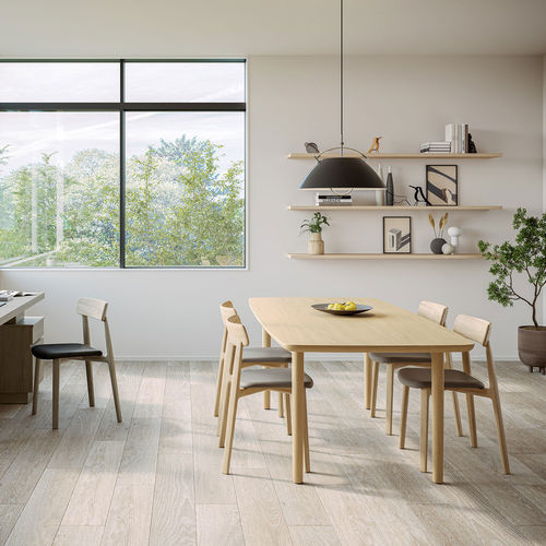 Chaise de salle à manger contemporaine - AATOS - CondeHouse - d'intérieur / en tissu / en cuir