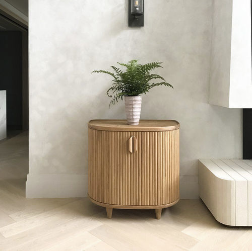 Buffet contemporain - Tilda - LITOOC - en chêne / sur mesure / à portes battantes