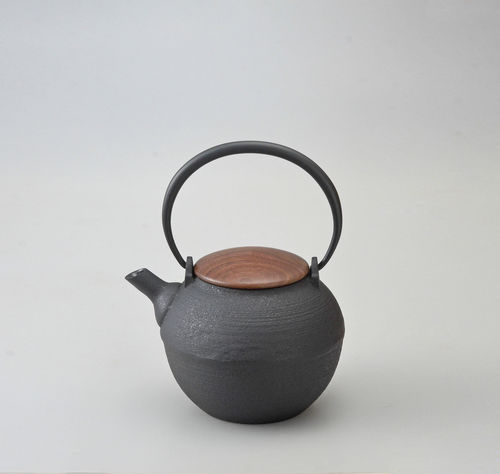 Théière en fonte - 582-SWD - Chushin Kobo Co., Ltd. - à usage domestique