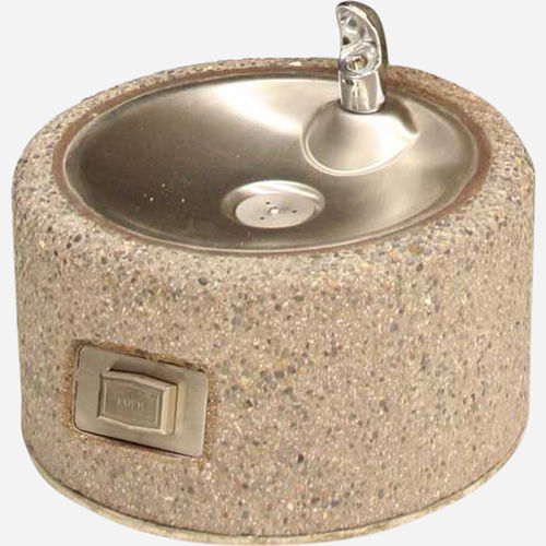 Fontaine à eau pour chiens - GUT19-PF - murdock - avec commande au pied / d'extérieur / en béton