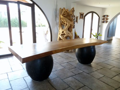 Table contemporaine - MASSIVE NYATOH - Beach Concept - en bois / avec piètement en bois / rectangulaire
