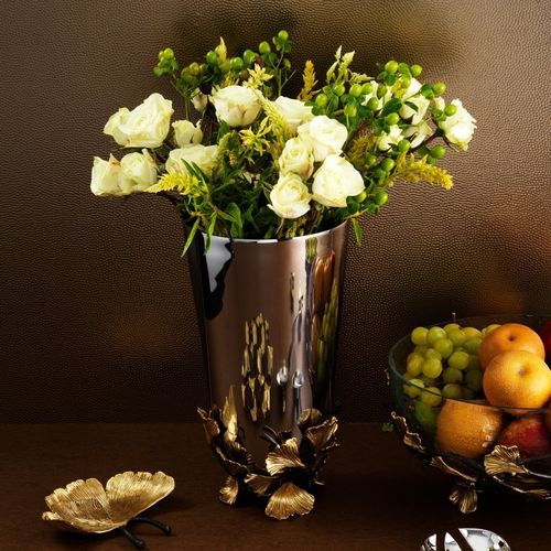 Vase contemporain - GOLDEN GINKGO - Michael Aram - en laiton / en inox