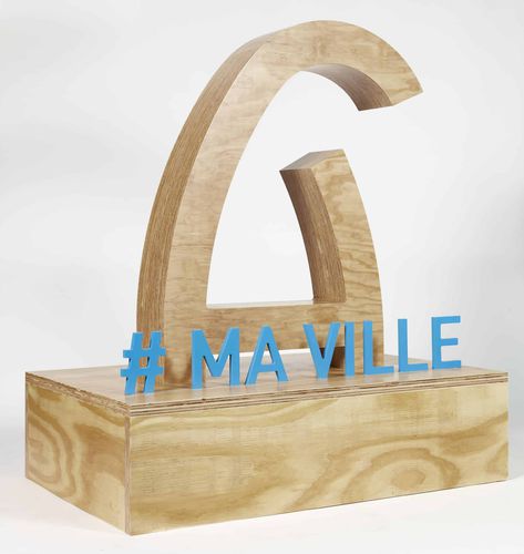 Sculpture en bois peint - Onlywood - en bois verni / d'extérieur / sur mesure