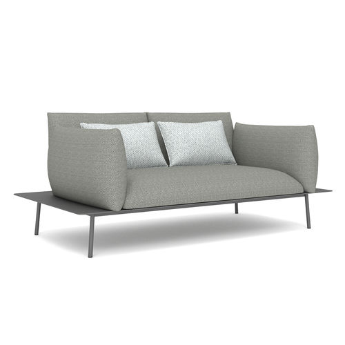 Canapé contemporain - KONA - IVINI - d'extérieur / en Sunbrella® / avec accoudoirs