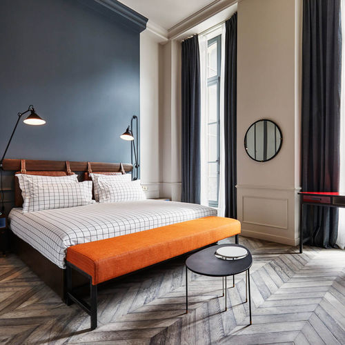 Parquet massif - PA801 - Décoplus Parquets - en chêne européen / point de Hongrie / huilé