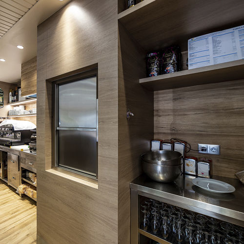 Monte-plats pour restaurant - Liftech