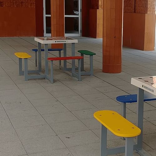 Table de jeu pour enfant d'extérieur - MMCCB4RZ - DEPORTES URBANOS - contemporain / résidentiel / pour aire de jeux