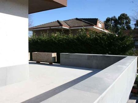Bardage en panneaux - ALVEOLAR®  - ARENISCAS STONE - en pierre naturelle / en calcaire / poli