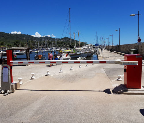Barrière de contrôle d'accès - BL 43 - AUTOMATIC SYSTEMS - de parking / pour la gestion du trafic / levante