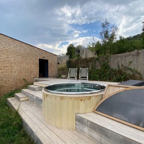 Bain nordique en cèdre - SSHT 200 - Swiss Thai Water Solution Co.,LTD - en acier inoxydable / résidentiel / professionnel