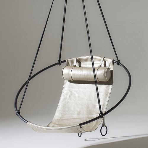 Chaise suspendue contemporaine - SLING SOFT LEATHER - Studio Stirling - de terrasse / d'intérieur / en cuir