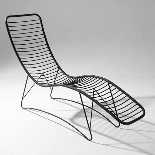 Chaise longue contemporaine - CURVE - Studio Stirling - en acier / en acier inoxydable / de terrasse