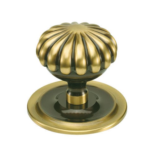 Bouton de porte contemporain - 137/3V - cadap - en laiton