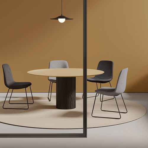 Chaise de salle à manger design original - Lola 54C-02 - Foshan Orcco Furniture Co., Ltd. - de cuisine / en tissu / avec piètement en métal