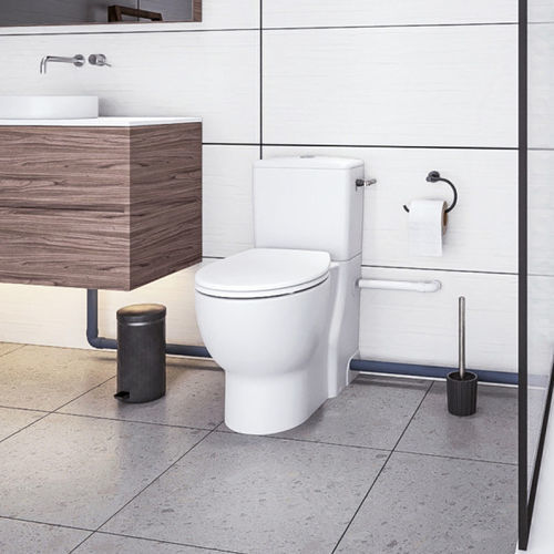 WC à poser - Saniflush - SFA Group - en céramique / résidentiel / professionnel