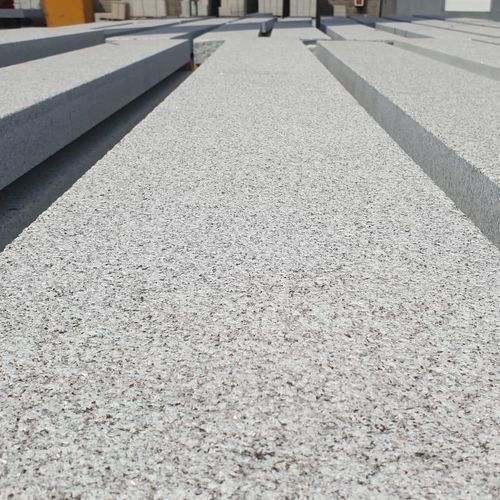 Plaque de pierre en granit - BLANCO ALBA - Eurobandas S.A. - pour sol / pour agencement intérieur / pour façade