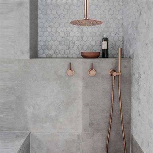 Set de douche mural - VERONA SOLID - FontanaShowers - contemporain / avec douche à main / pluie