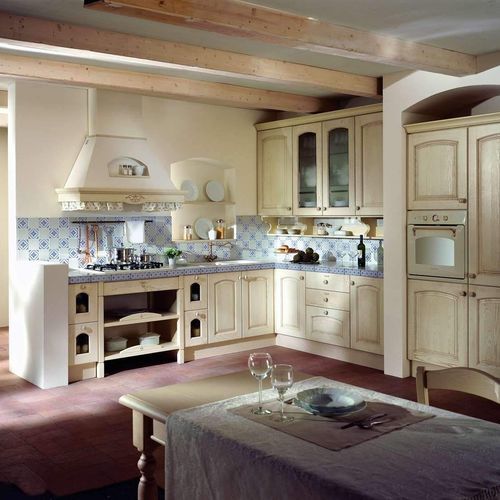 Cuisine classique - TOSCA - CIESSE CUCINE SRL - en contreplaqué / en pierre / avec îlot