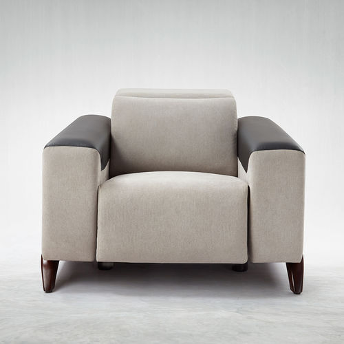 Fauteuil relax contemporain - POLARIS - KARLSSON SEATING LTD. - en cuir / en tissu / avec repose-pieds