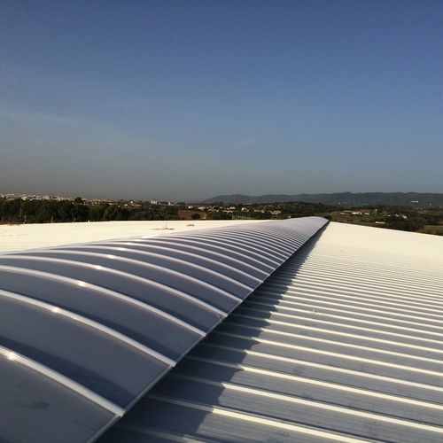 Panneau en polycarbonate alvéolaire - TRANSFORMADOS Y ACCESORIOS DEL SUR, S.L - pour toiture / pour façade / pour agencement intérieur