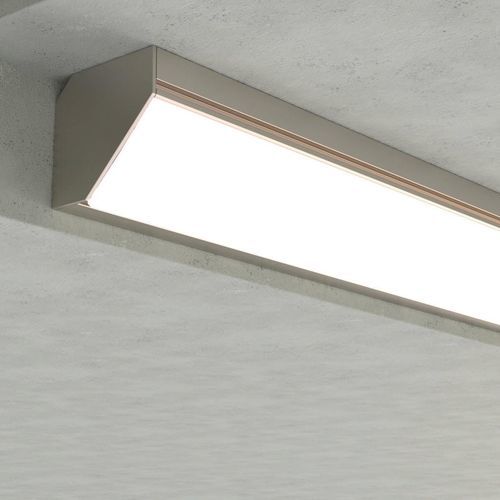 Profil éclairant en saillie - KUAT - CELUX ILUMINACIÓN - à LED / en aluminium / d'angle