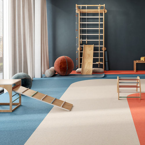 Revêtement de sol en vinyle - TARALAY PREMIUM COMPACT - Gerflor - Contract Sport & Contract Flooring - d'intérieur / pour salle de séjour / pour bureau