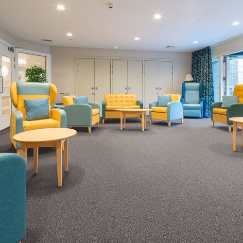 Moquette tuftée - CAREZONE  - Gerflor - Contract Sport & Contract Flooring - bouclée / poil coupé / en polypropylène