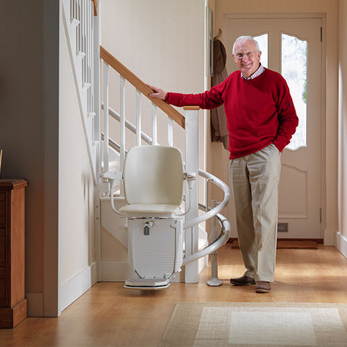 Fauteuil monte-escalier d'intérieur - Siena - Stannah Stairlifts - tournant / motorisé