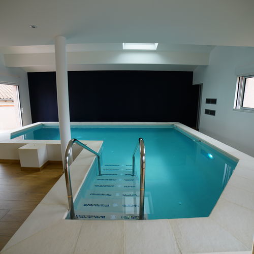 Piscine sur mesure - REMISE EN FORME - Diffazur Piscines - d'extérieur / d'intérieur / pour centre de bien-être