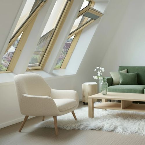 Fenêtre de toit en aluminium - FYP-V P50 APMX - FAKRO - en pin / bois-alu / pivotante à axe excentré