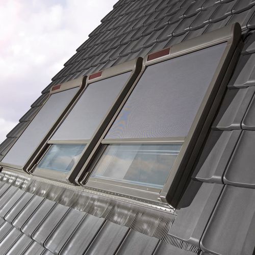 Store intégré - AMZ  - FAKRO - pour fenêtre de toit / pour fenêtre / en PVC