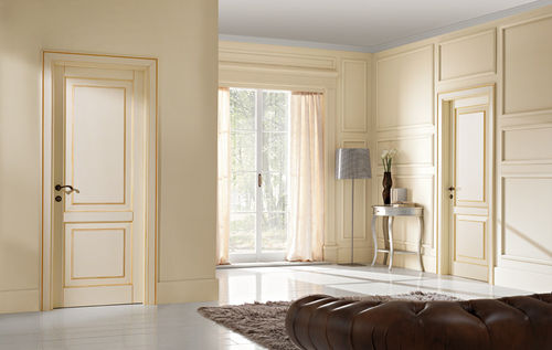 Porte d'intérieur - 2B - GAROFOLI - en bois massif / battante / pleine