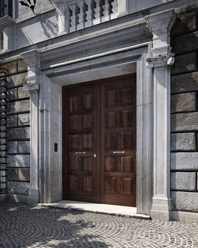 Porte d'entrée - SOVRANA - GAROFOLI - en bois / battante / classique