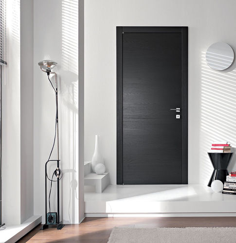 Porte d'intérieur - Gdesigner: Mod. Fortia nero - GAROFOLI - en bois / battante / pleine