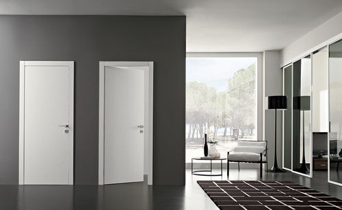 Porte d'intérieur - Poema: Mod. Spatio - GAROFOLI - en bois / battante / pleine