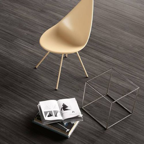 Carrelage aspect parquet - ESSENZE RARE EXTREME : ROVERE NERO - Fiandre - en grès cérame / à relief / d'intérieur