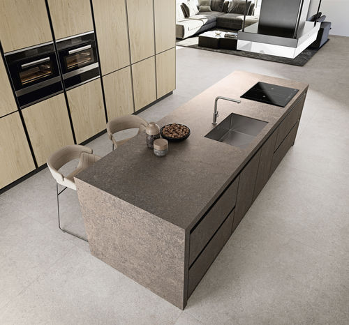 Plan de travail en grès cérame - COVERLAM TOP PORFIDO - GRESPANIA CERAMICA - d'extérieur / sable / marron