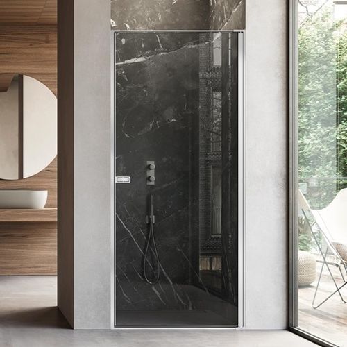 Cabine de douche en verre - KN - VISMARAVETRO - avec porte pivotante / en niche / en verre fumé