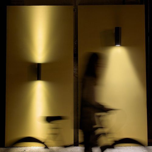 Applique murale contemporaine - LUP - LAMP LIGHTING - d'extérieur / en aluminium extrudé / ronde
