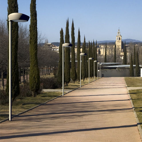 Lampadaire urbain - NIU  - LAMP LIGHTING - de jardin / contemporain / en aluminium