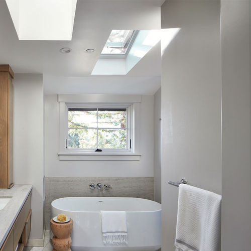 Fenêtre de toit en aluminium - FRESH AIR - VELUX - en bois / à projection / à double vitrage