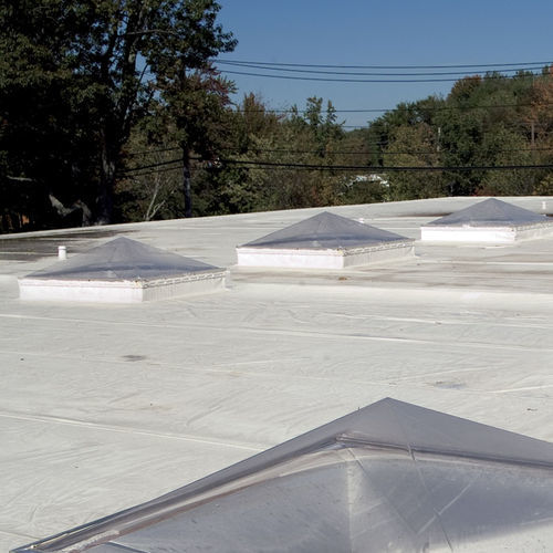 Dôme pour éclairage en verre - HIP RIDGE - VELUX - en métal / trempé / pour toit en pente