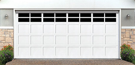 Porte de garage sectionnelle - 100 Series - WAYNE DALTON - en bois / automatique