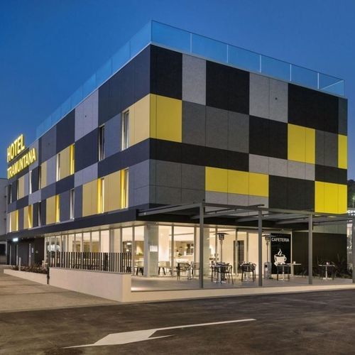 Panneau décoratif de revêtement - METEON® FOCUS - TRESPA - pour façade / de bardage / ignifuge